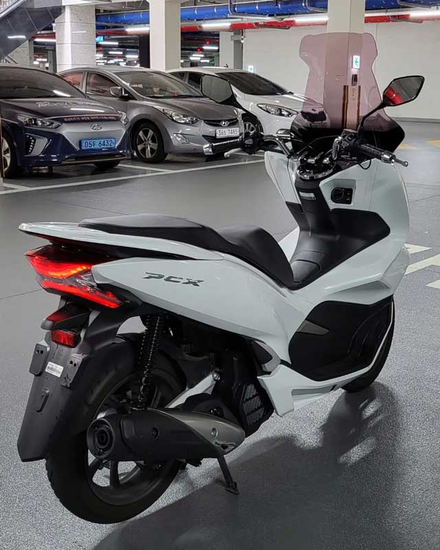 2018-혼다-pcx125-스쿠터-중고-매매-화이트-(5).jpg